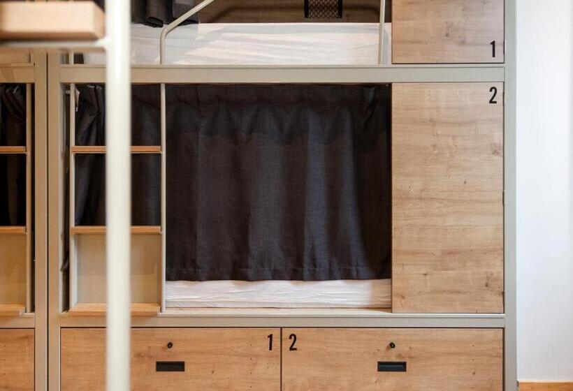 A Room In The City Hostel