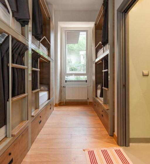 A Room In The City Hostel