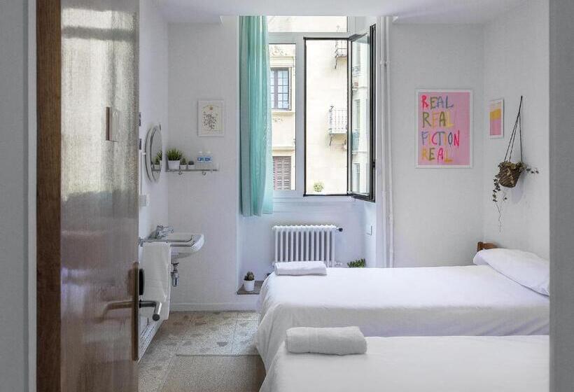 A Room In The City Hostel