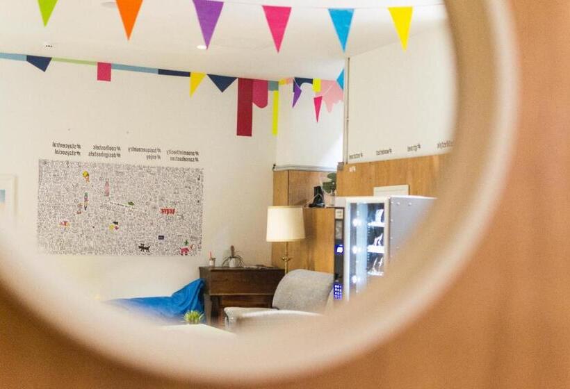 A Room In The City Hostel