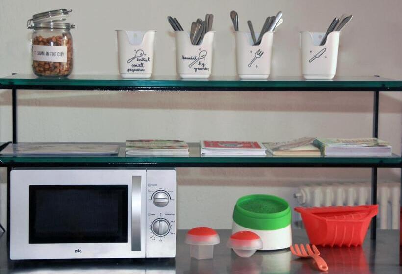 A Room In The City Hostel