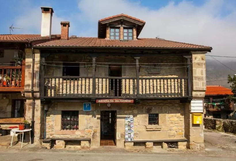 Retkeilymaja Nuestra Señora Del Carmen