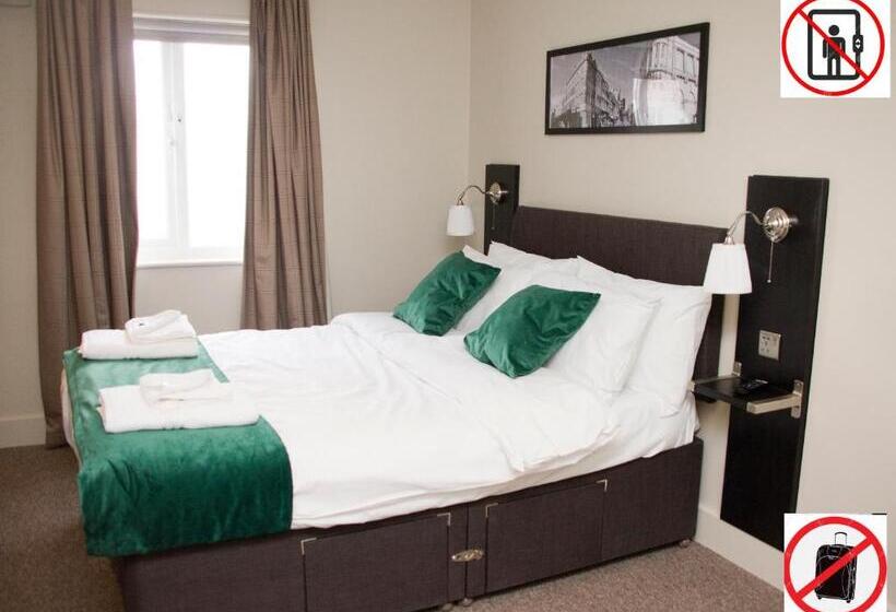 هاستل Keystone House