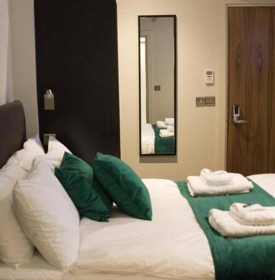 هاستل Keystone House