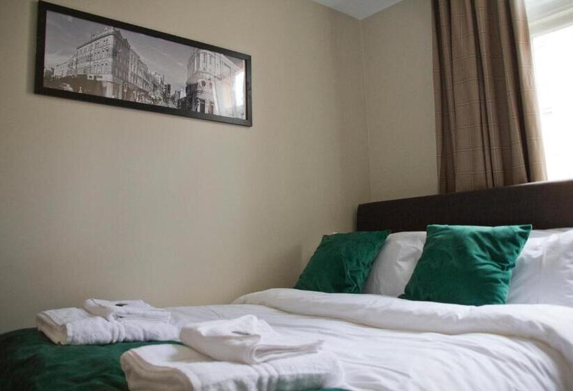 هاستل Keystone House