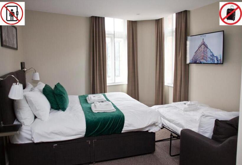 هاستل Keystone House