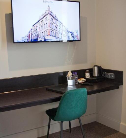 هاستل Keystone House