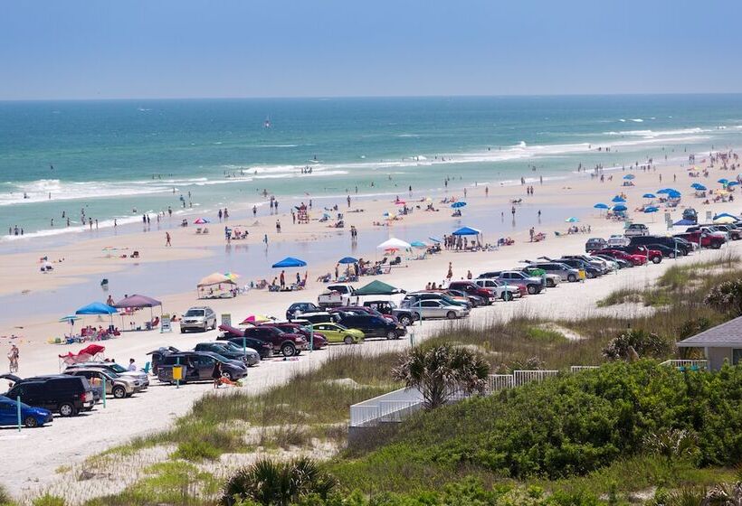 Coconut Palms Beach Resort Ii A Ramada By Wyndham