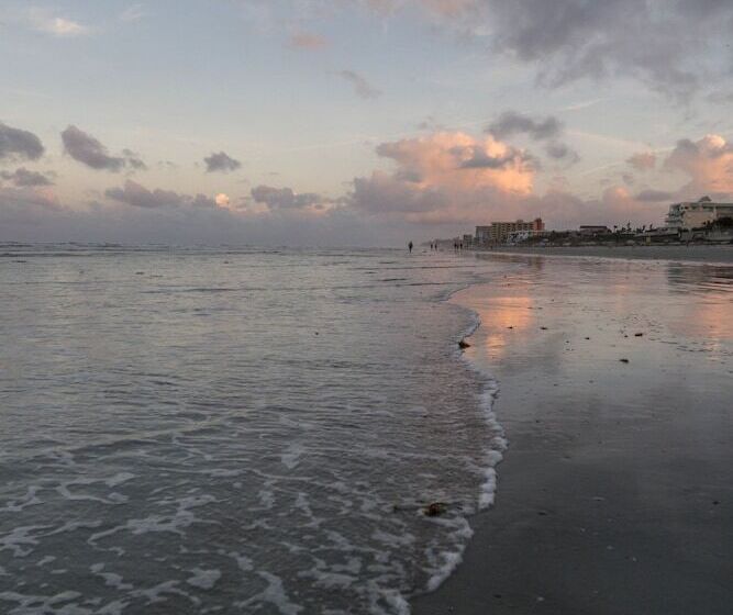 Coconut Palms Beach Resort Ii A Ramada By Wyndham