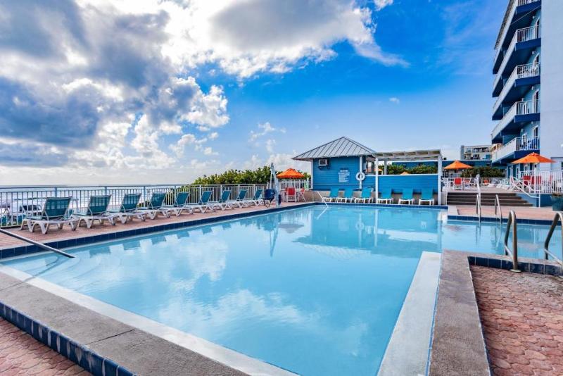 Coconut Palms Beach Resort Ii A Ramada By Wyndham