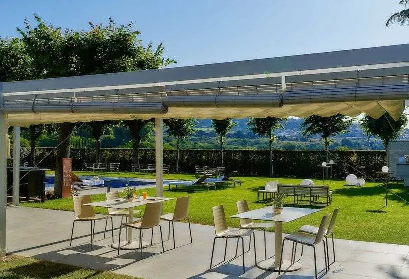 Otel Arrey Alella