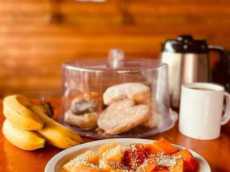 هتل Casa De La Palma Bed And Breakfast