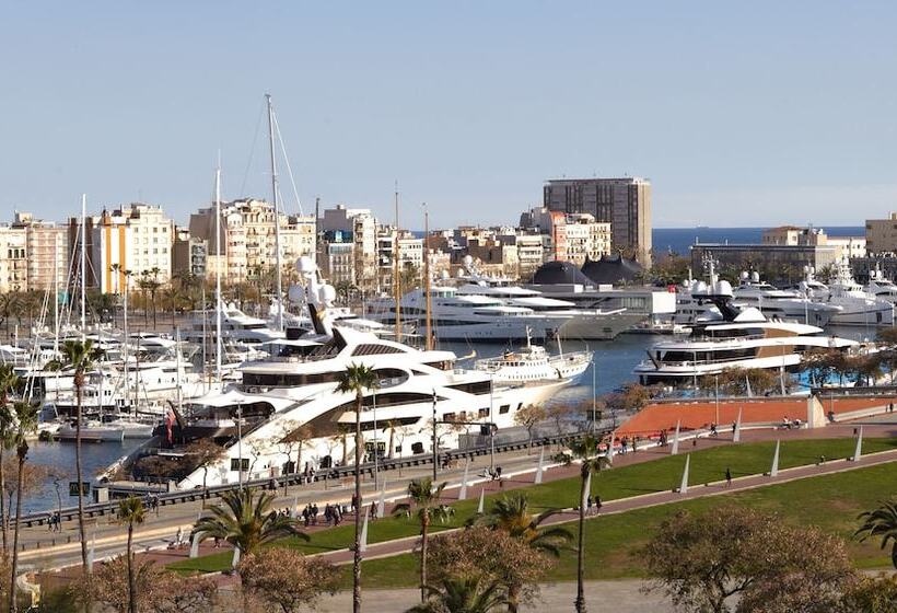 Duquesa Suites Landmark Hotel By Grup Duquessa