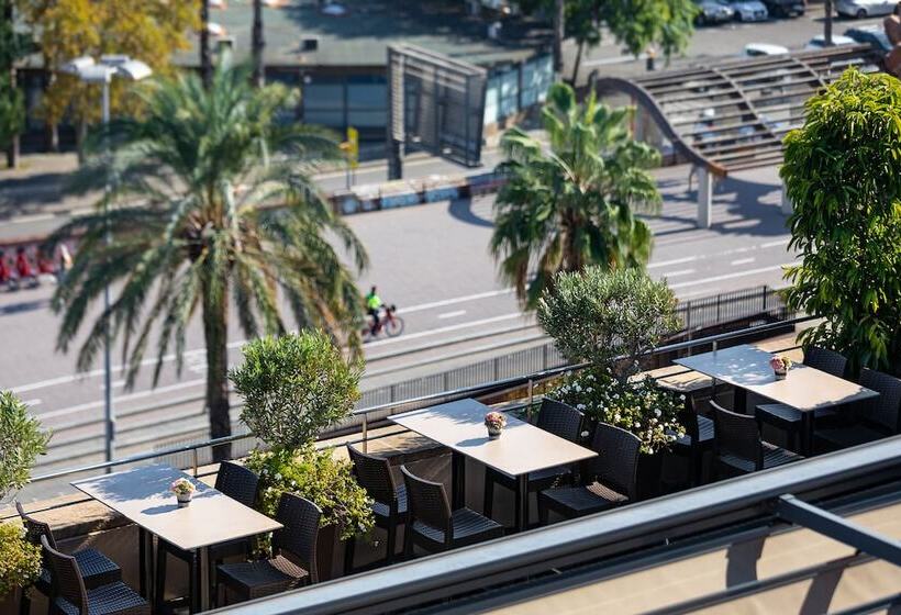 Duquesa Suites Landmark Hotel By Grup Duquessa