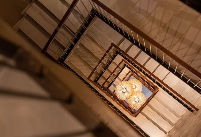 Duquesa Suites Landmark Hotel By Grup Duquessa