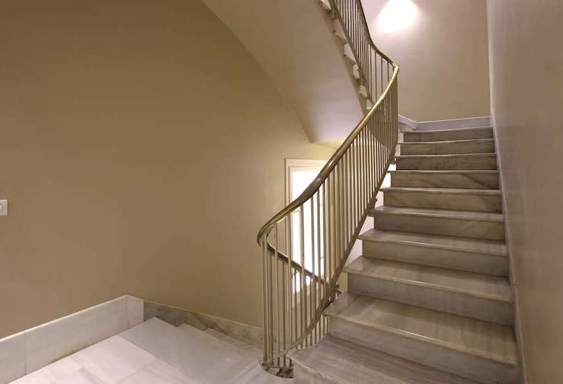 Duquesa Suites Landmark Hotel By Grup Duquessa