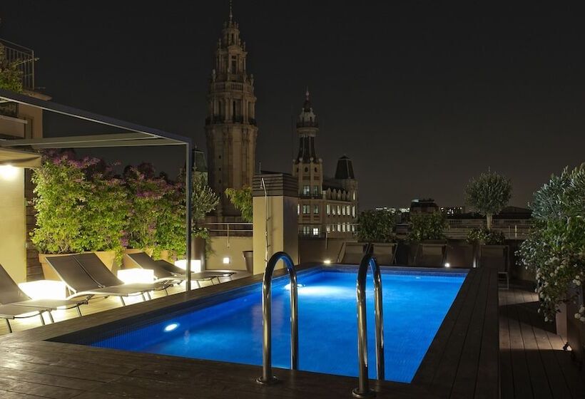 Duquesa Suites Landmark Hotel By Grup Duquessa