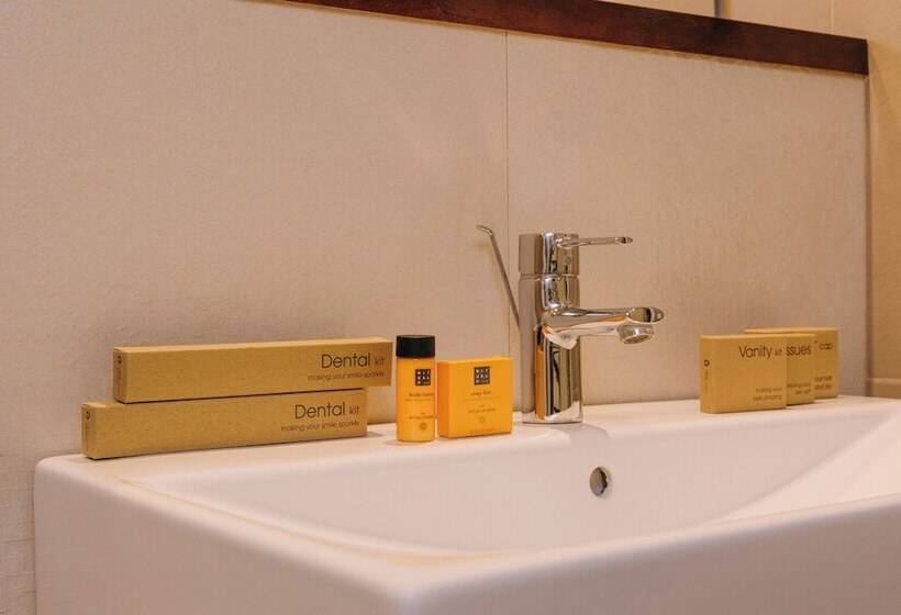 Duquesa Suites Landmark Hotel By Grup Duquessa