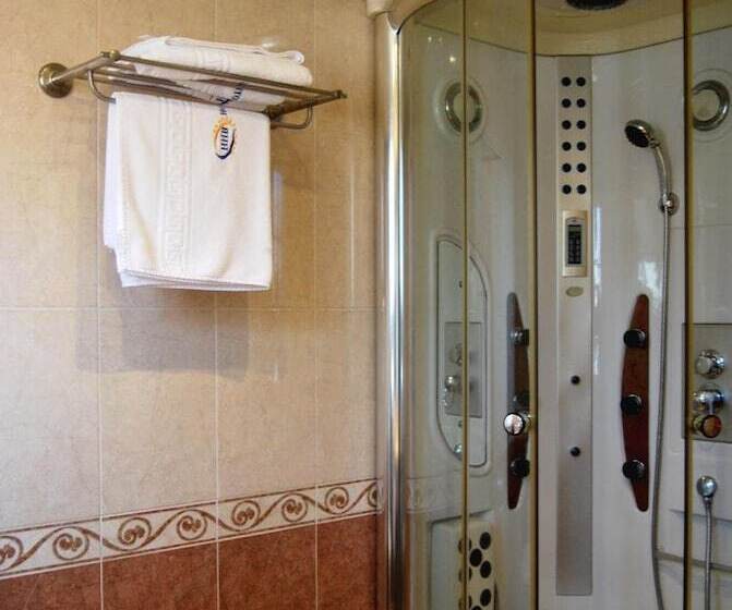 酒店 Hhb Pontevedra Confort