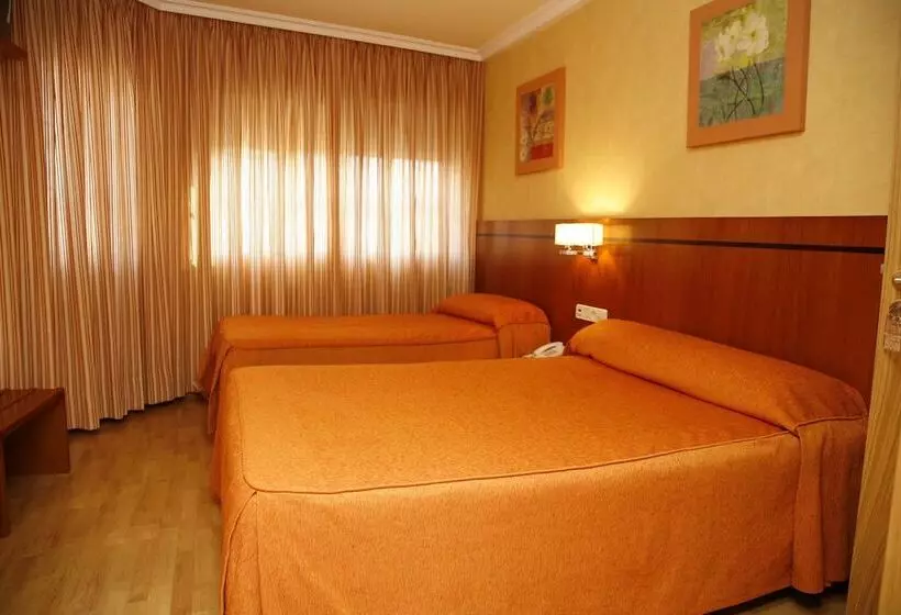 هتل Hhb Pontevedra Confort