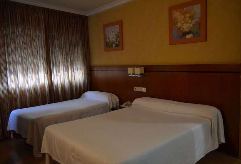 酒店 Hhb Pontevedra Confort