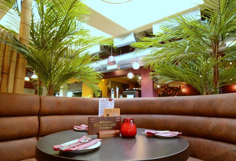 Pelican London Hotel And Residence