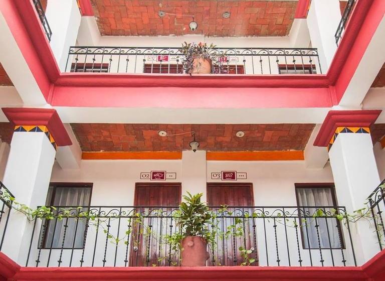 فندق Plaza Conejo