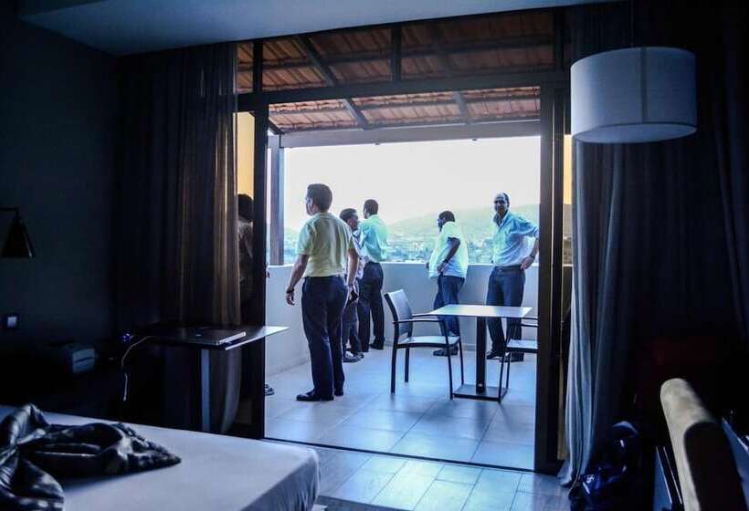 هتل Praia Confort