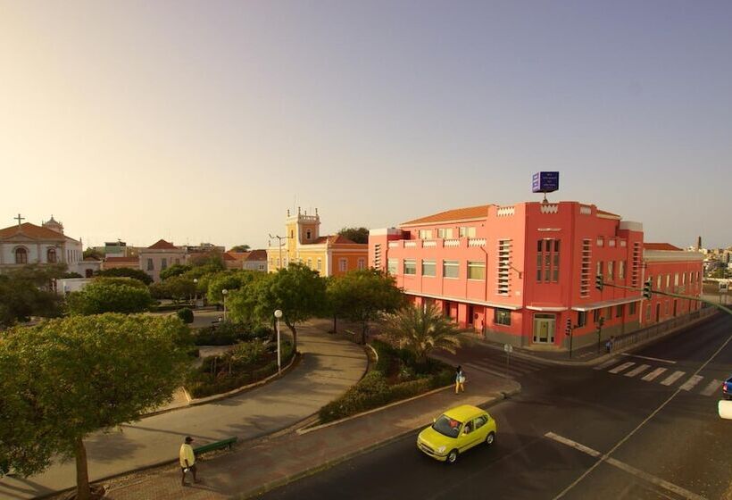 هتل Praia Confort