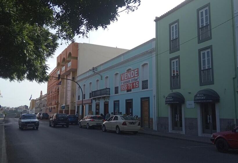 هتل Praia Confort