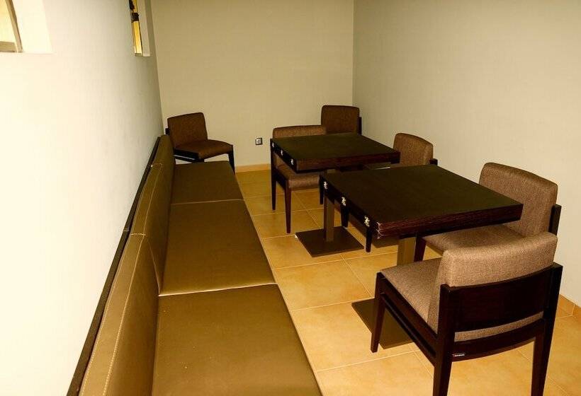 هتل Praia Confort