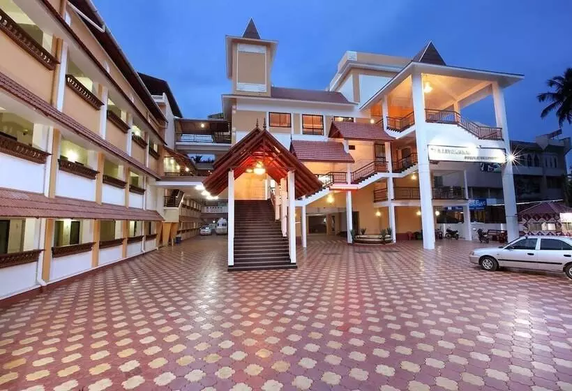 ホテル Rajavalsam Guruvayur