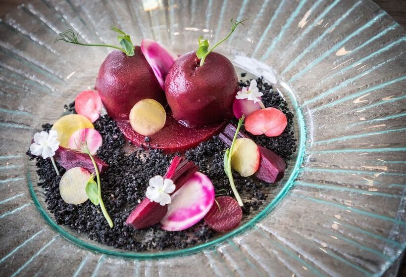 Отель & Spa Radiana