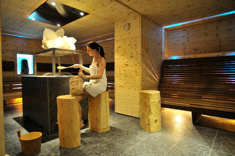 בית מלון כפרי The Alpine Palace New Balance Luxus Resort