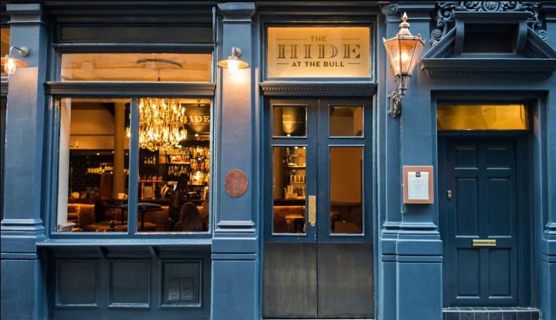 هتل The Bull And The Hide