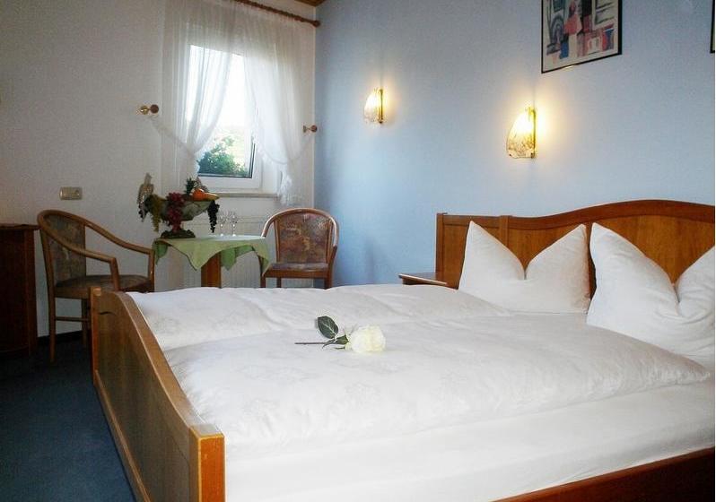 בית מלון כפרי Waldeck