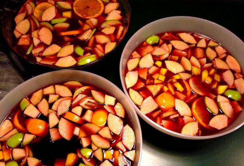 Pars Tailor S Hostel