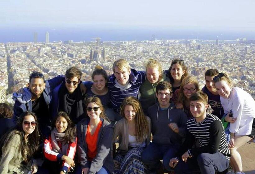 Pars Tailor S Hostel