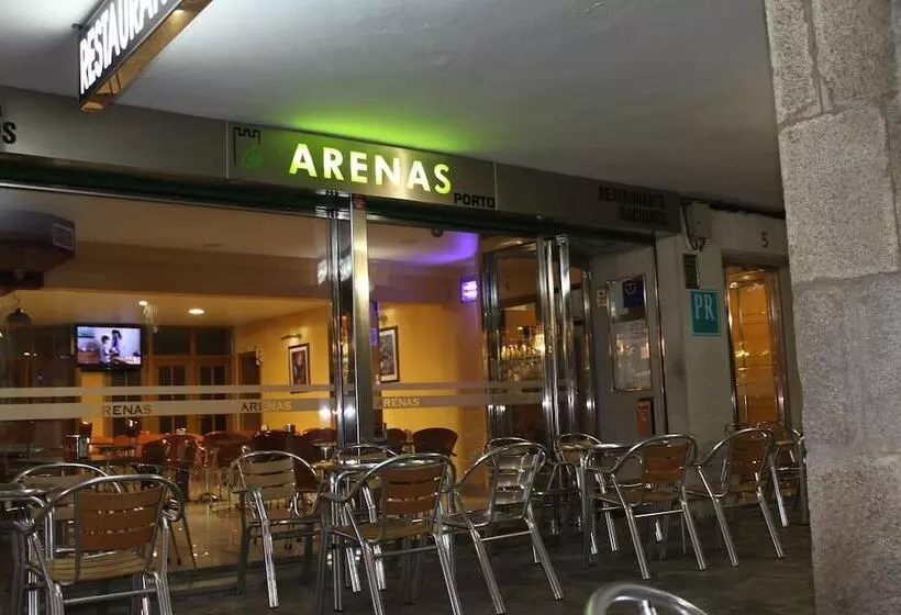 ペンション Arenas Palas