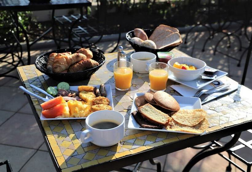 Sowell Family Port Grimaud