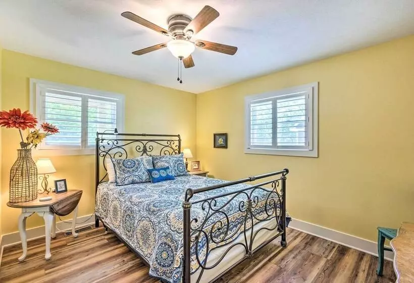 Breezy Silver Lake Getaway: Fishing Dock, Grill!