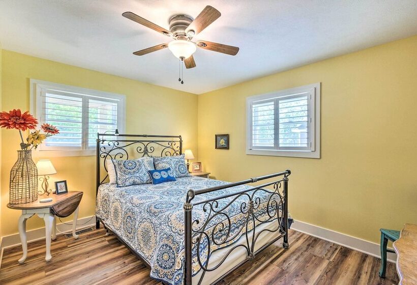 Breezy Silver Lake Getaway: Fishing Dock, Grill!