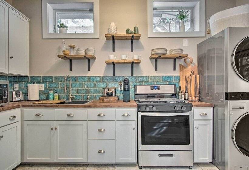 Casa De Oro Bisbee Gem: Walk To Main Street