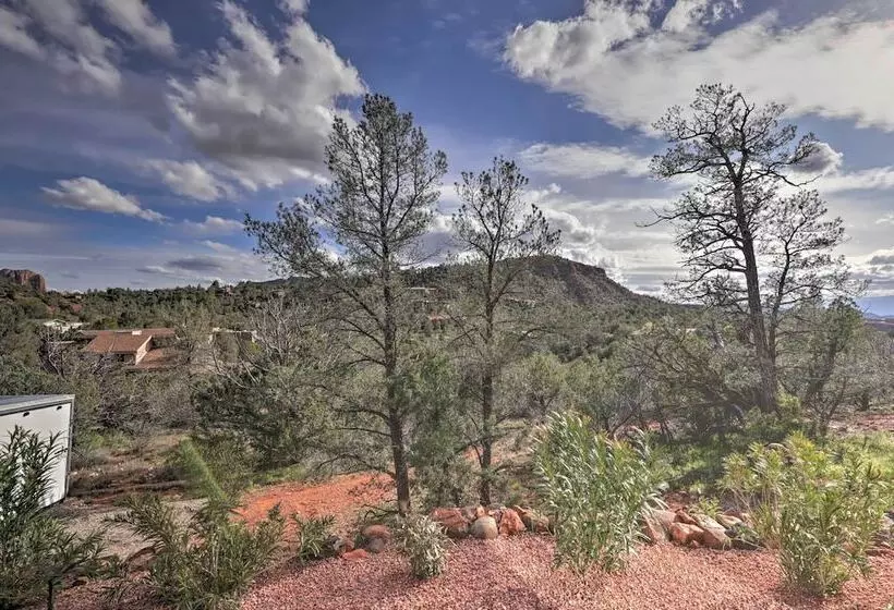 Chic Sedona Retreat: 2 Mi To Cathedral Rock Trail!