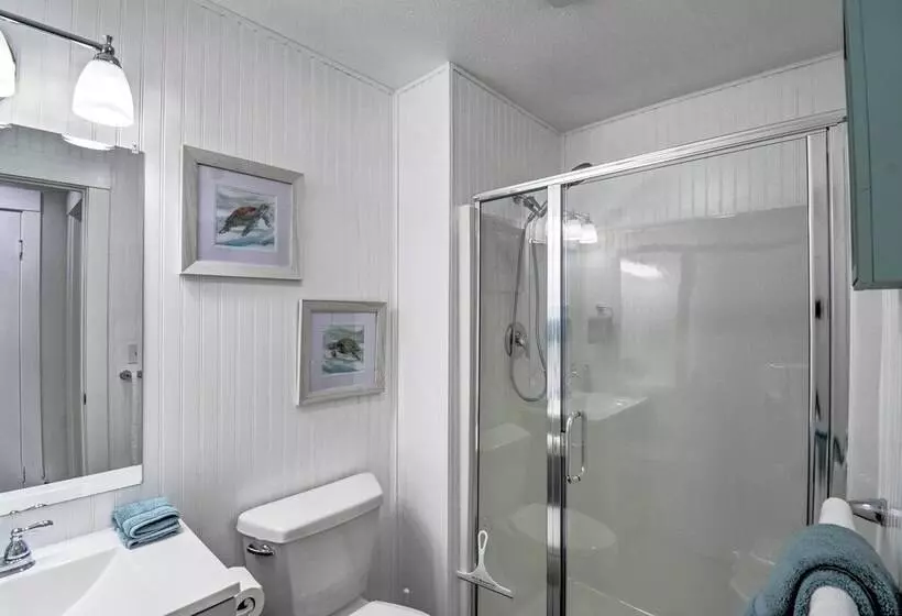 Coastal Washington Getaway: Walk To Beach!