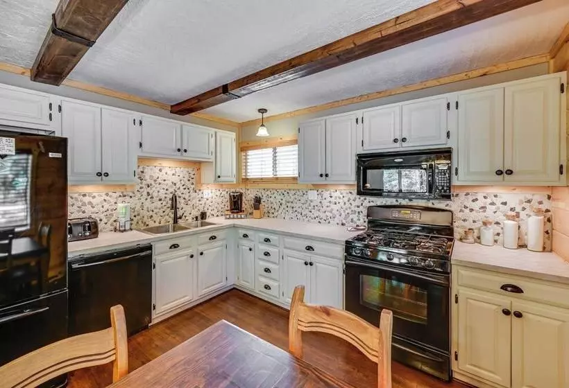 Coconino Cabin W/ Kayaks ~ 13 Mi To Reservoir