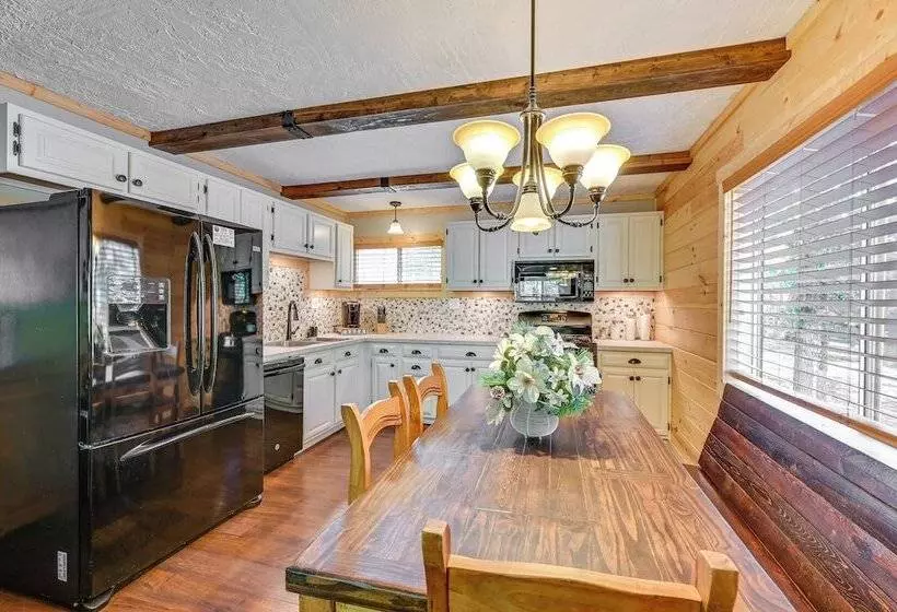 Coconino Cabin W/ Kayaks ~ 13 Mi To Reservoir