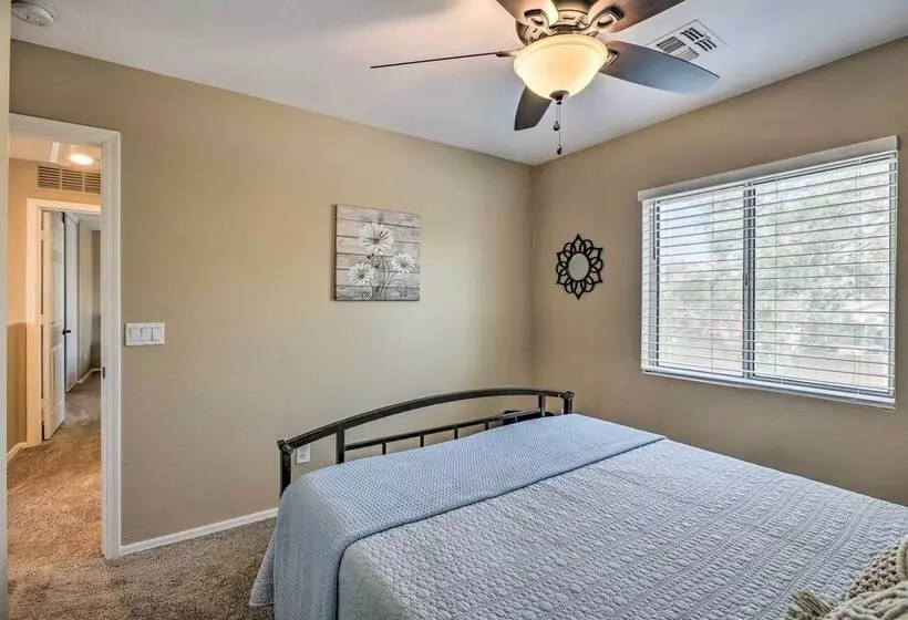 Dreamy El Mirage Oasis < 12 Mi To Golf & Hike