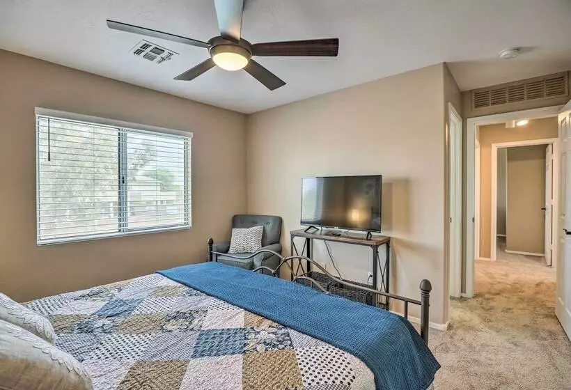 Dreamy El Mirage Oasis < 12 Mi To Golf & Hike