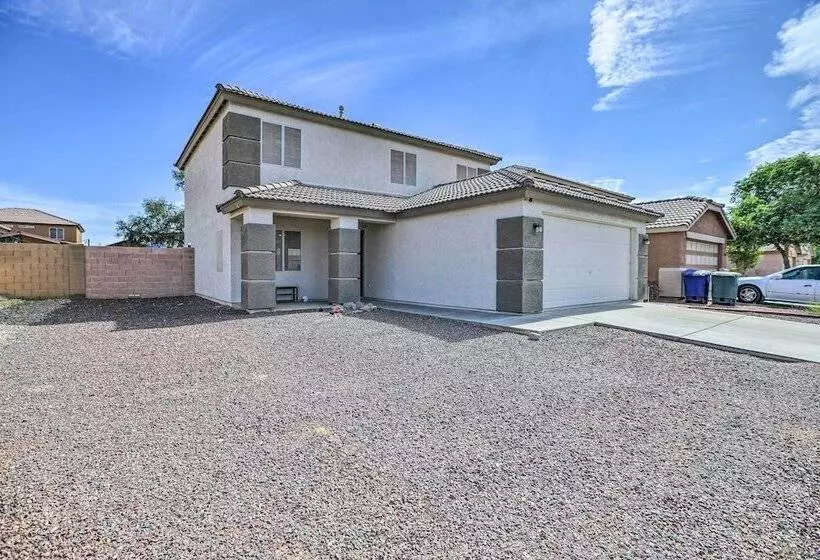 Dreamy El Mirage Oasis < 12 Mi To Golf & Hike